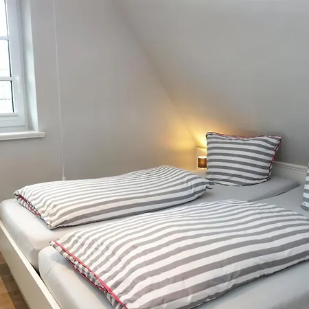 Golfoase 2 - Doppelhaushaelfte Fuer 6 Personen * Oevenum